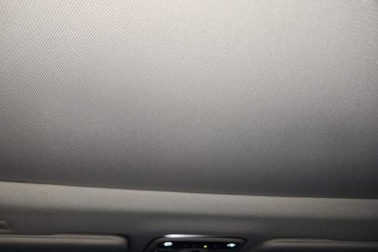 Used Lynk & Co 02 2018 1.5T DCT Two-Wheel Drive Pro Version China V Emission Standard Headliner