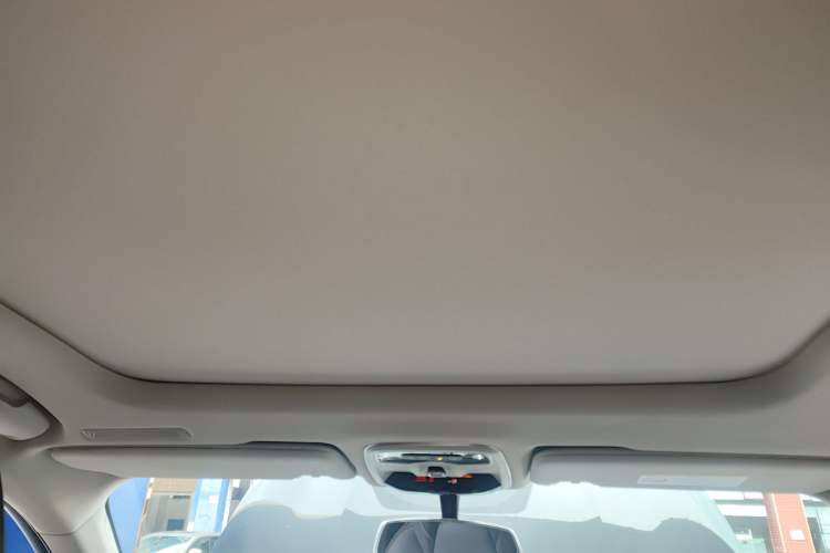 Used Lynk & Co 02 2018 1.5T DCT Two-Wheel Drive Zhaoban China V Standard Headliner