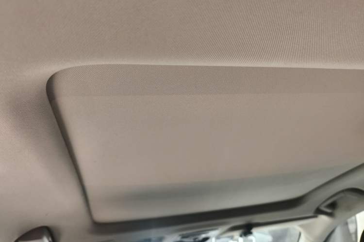 Used Lynk & Co 02 2018 1.5T DCT Two-Wheel Drive Zhaoban China V Standard Headliner