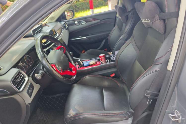 Used Lynk & Co 02 2018 1.5T DCT Two-Wheel Drive Pro Version China V Emission Standard Left Front Seat