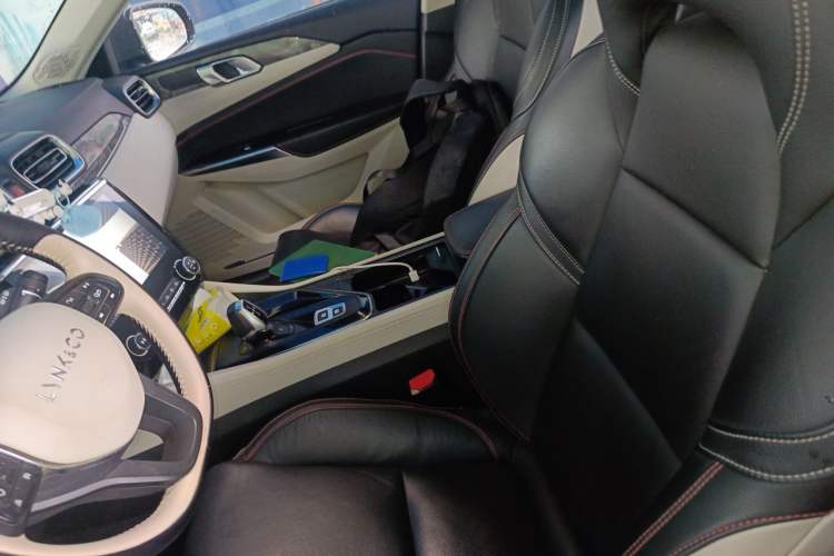 Used Lynk & Co 02 2018 1.5T DCT Two-Wheel Drive Zhaoban China V Standard Left Front Seat