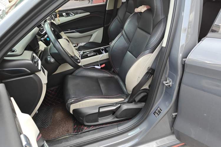 Used Lynk & Co 02 2018 1.5T DCT Two-Wheel Drive Zhaoban China V Standard Left Front Seat