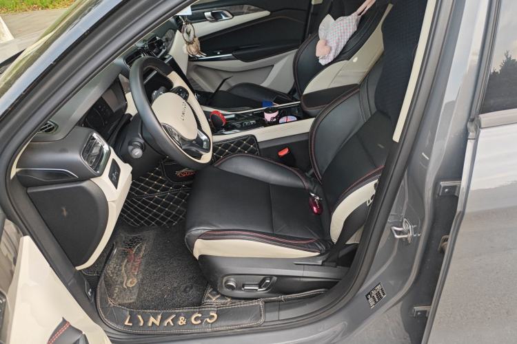 Used Lynk & Co 02 2018 1.5T DCT Two-Wheel Drive Zhaopu Version China V Standard Left Front Seat