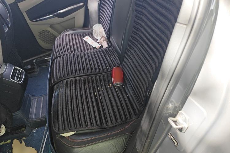 Used Lynk & Co 02 2018 1.5T DCT Two-Wheel Drive Zhaoban China V Standard Left Rear Seat