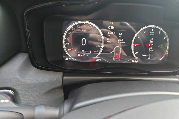 Used Lynk & Co 02 2018 1.5T DCT Two-Wheel Drive Sporty Version China V Standard Odometer Close Up