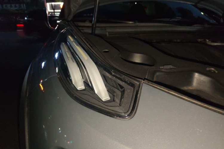 Used Lynk & Co 02 2018 1.5T DCT Two-Wheel Drive Zhaopu Version China V Standard Right Front Headlight