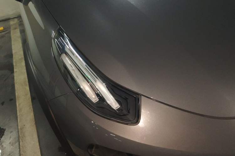 Used Lynk & Co 02 2018 1.5T DCT Two-Wheel Drive Zhaopu Version China V Standard Right Front Headlight