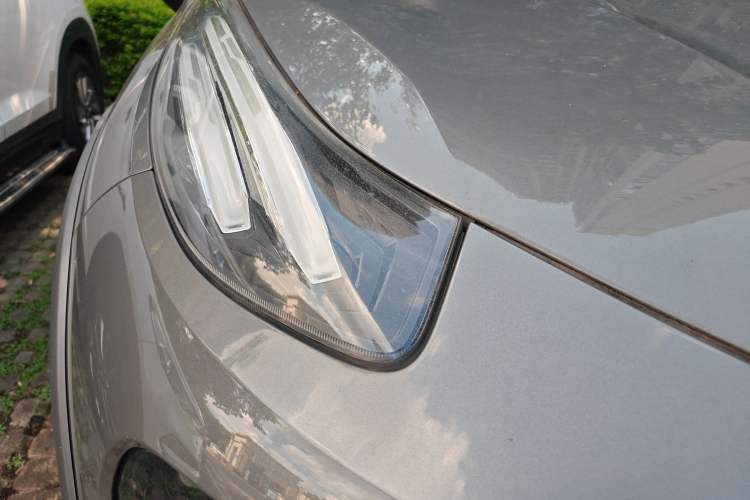 Used Lynk & Co 02 2018 1.5T DCT Two-Wheel Drive Sporty Version China V Standard Right Front Headlight