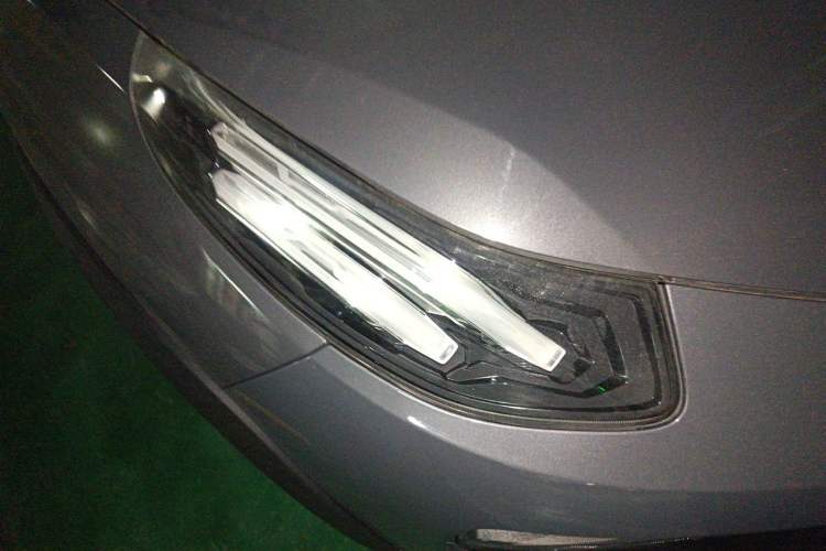 Used Lynk & Co 02 2018 1.5T DCT Two-Wheel Drive Zhaopu Version China V Standard Right Front Headlight