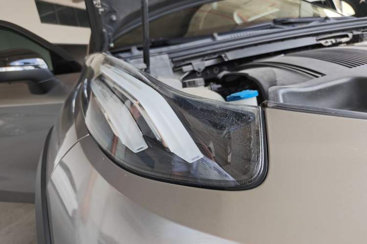 Used Lynk & Co 02 2018 1.5T DCT Two-Wheel Drive Zhaopu Version China V Standard Right Front Headlight