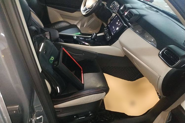 Used Lynk & Co 02 2018 1.5T DCT Two-Wheel Drive Zhaopu Version China V Standard Right Front Seat