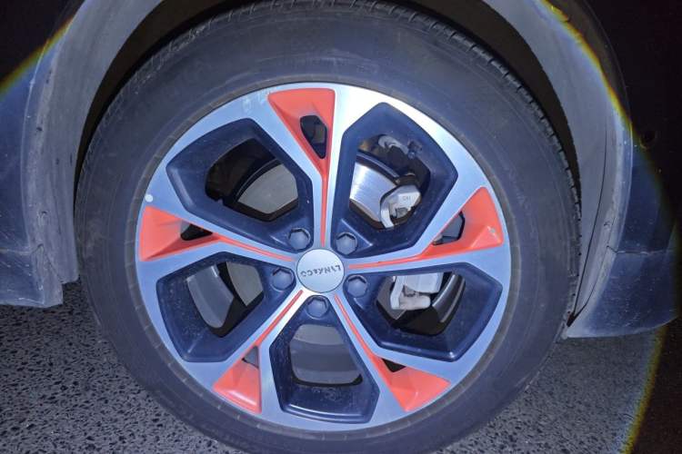 Used Lynk & Co 02 2018 1.5T DCT Two-Wheel Drive Zhaopu Version China V Standard Right Front Wheel Hub