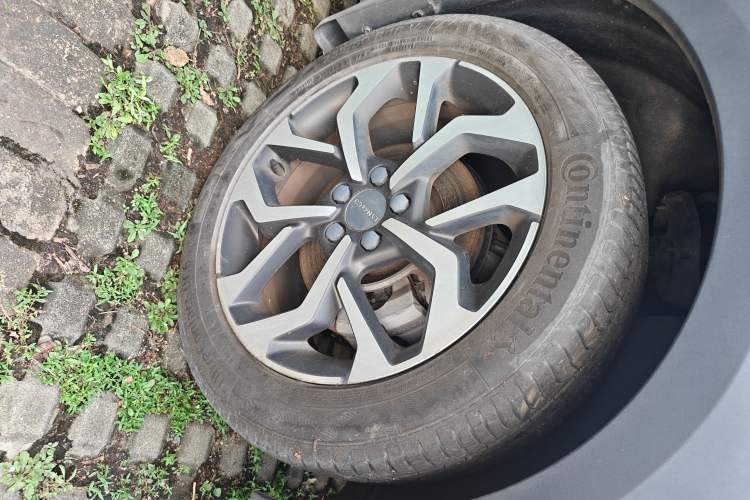 Used Lynk & Co 02 2018 1.5T DCT Two-Wheel Drive Sporty Version China V Standard Right Front Wheel Hub