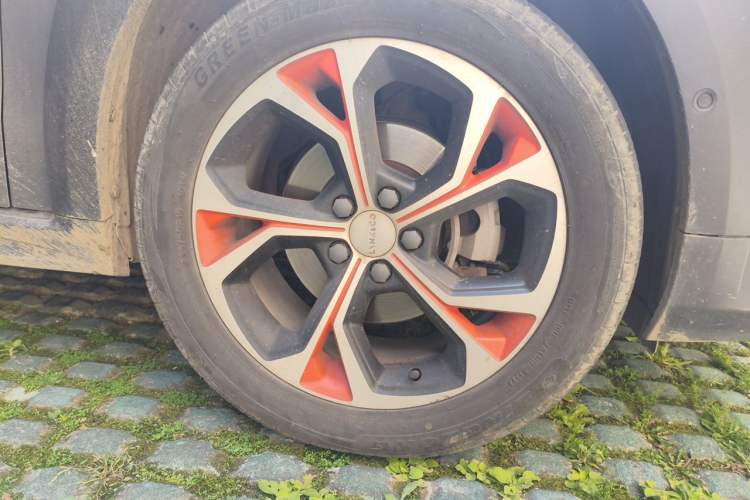 Used Lynk & Co 02 2018 1.5T DCT Two-Wheel Drive Zhaopu Version China V Standard Right Front Wheel Hub