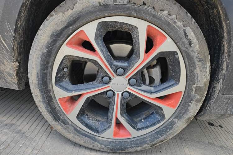 Used Lynk & Co 02 2018 1.5T DCT Two-Wheel Drive Zhaoban China V Standard Right Front Wheel Hub
