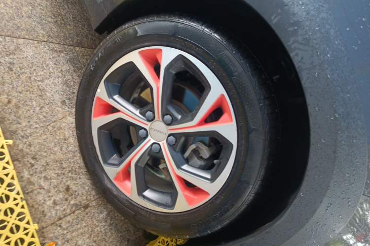 Used Lynk & Co 02 2018 1.5T DCT Two-Wheel Drive Zhaoban China V Standard Right Front Wheel Hub