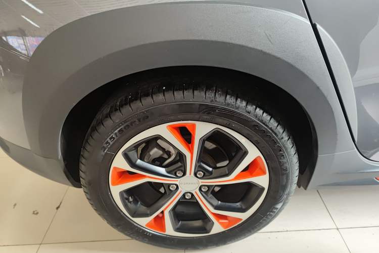 Used Lynk & Co 02 2018 1.5T DCT Two-Wheel Drive Zhaoban China V Standard Right Rear Wheel Hub