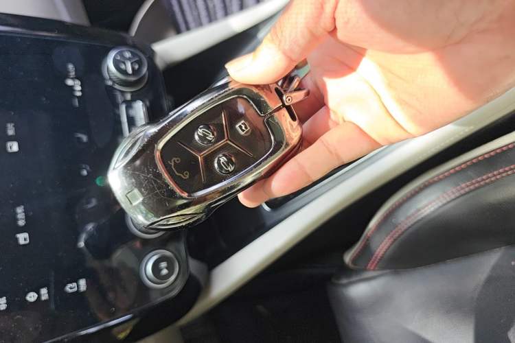 Used Lynk & Co 02 2018 1.5T DCT Two-Wheel Drive Zhaoban China V Standard Vehicle Key