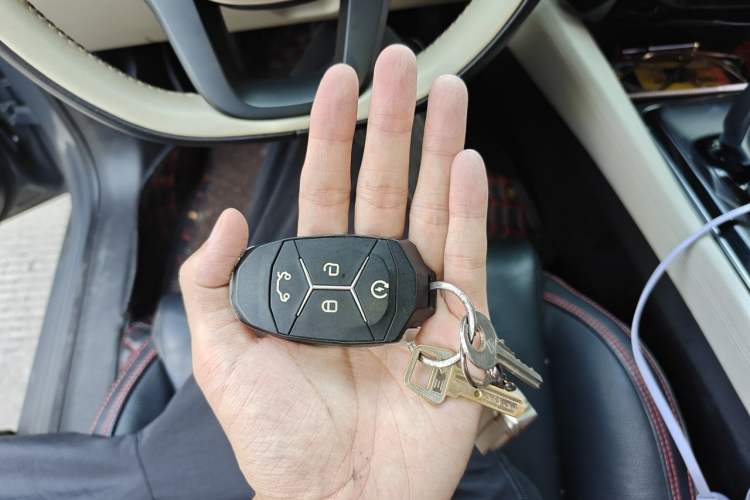 Used Lynk & Co 02 2018 1.5T DCT Two-Wheel Drive Zhaoban China V Standard Vehicle Key