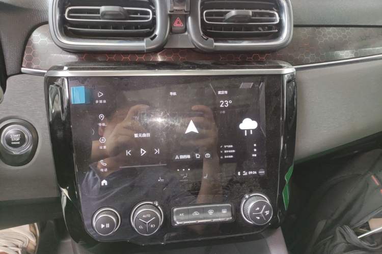 Used Lynk & Co 02 2018 1.5T DCT Two-Wheel Drive Pro Version China V Emission Standard Audio And AC Panel