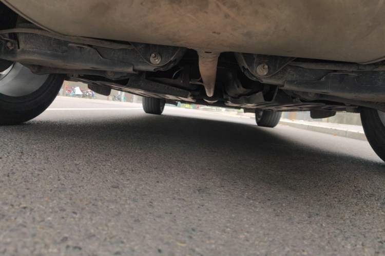 Used Lynk & Co 02 2018 1.5T DCT Two-Wheel Drive Pro Version China V Emission Standard Chassis Rear