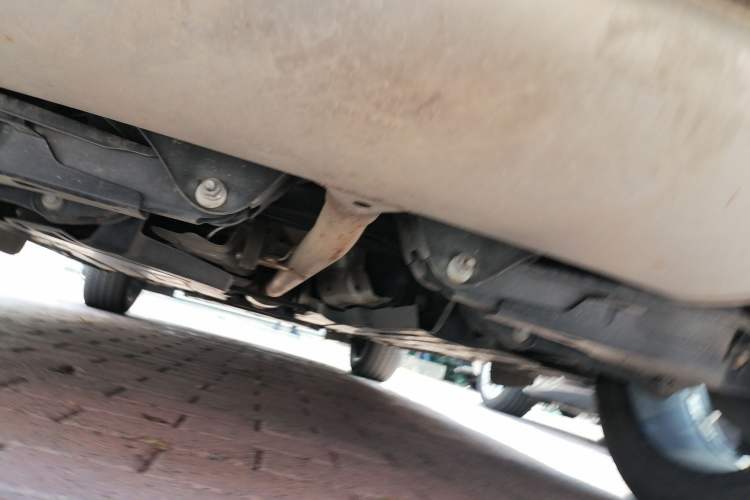 Used Lynk & Co 02 2018 1.5T DCT Two-Wheel Drive Pro Version China V Emission Standard Chassis Rear