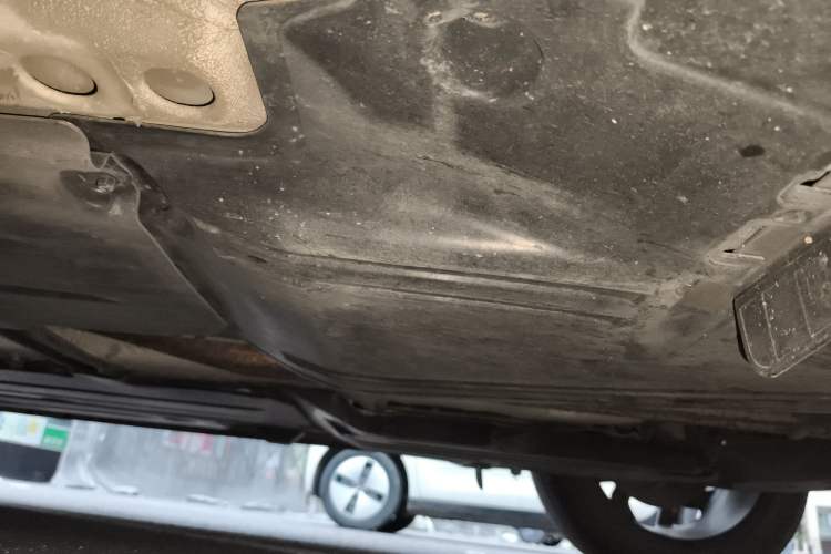 Used Lynk & Co 02 2018 1.5T DCT Two-Wheel Drive Pro Version China V Emission Standard Chassis Rear Left