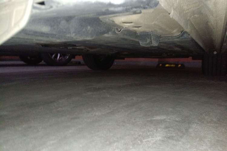 Used Lynk & Co 02 2018 1.5T DCT Two-Wheel Drive Pro Version China V Emission Standard Chassis Rear Right