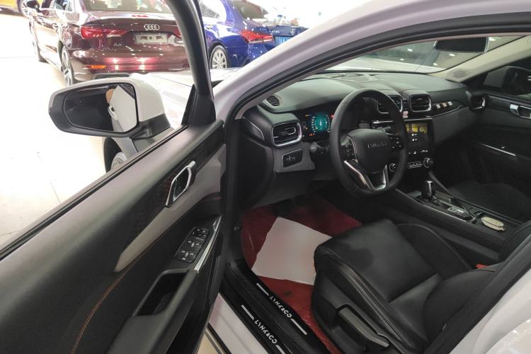 Used Lynk & Co 02 2018 1.5T DCT Two-Wheel Drive Sporty Version China V Standard Driver Seat