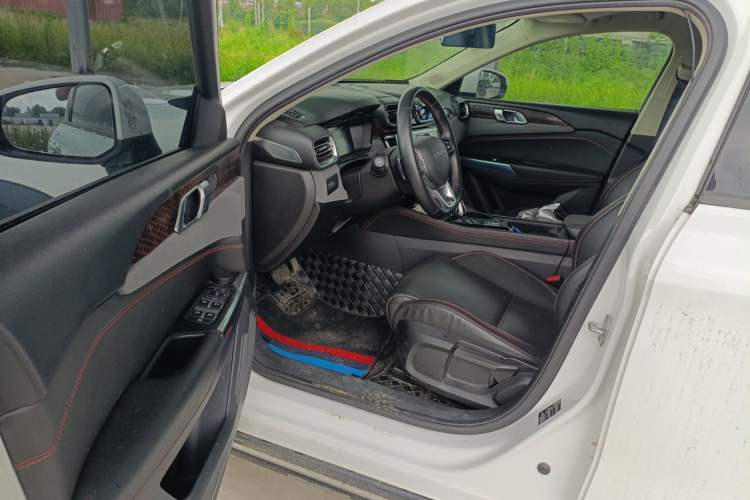 Used Lynk & Co 02 2018 1.5T DCT Two-Wheel Drive Sporty Version China V Standard Driver Seat