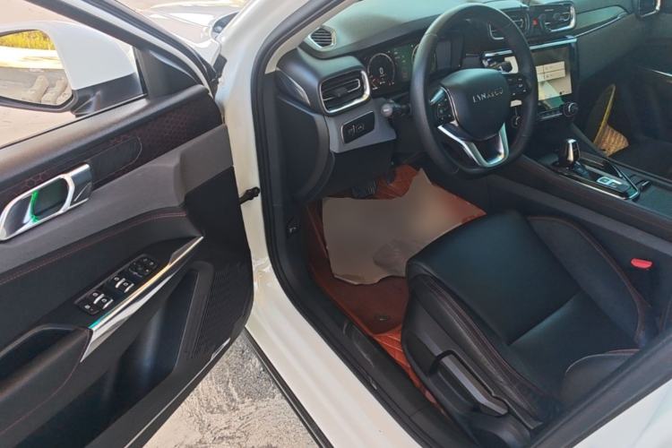 Used Lynk & Co 02 2018 1.5T DCT Two-Wheel Drive Sporty Version China V Standard Driver Seat