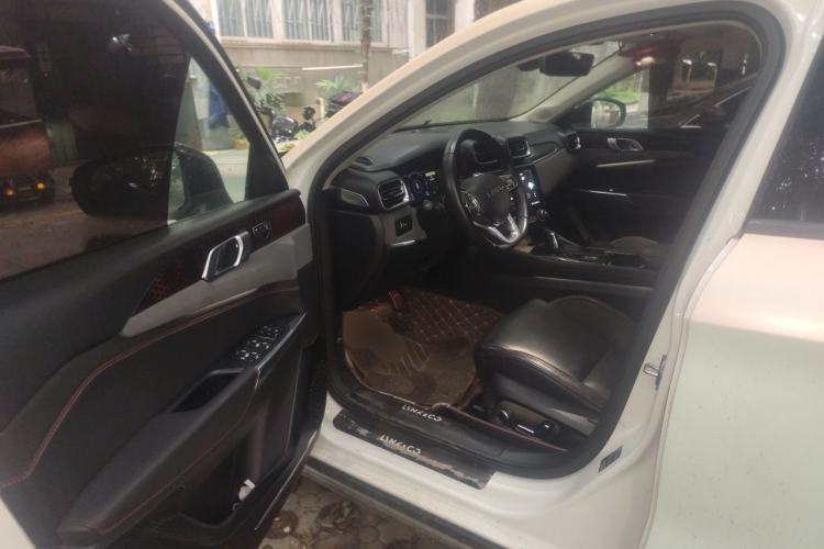 Used Lynk & Co 02 2018 1.5T DCT Two-Wheel Drive Pro Version China V Emission Standard Driver Seat