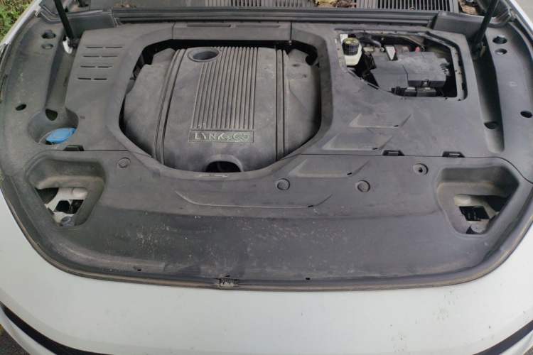 Used Lynk & Co 02 2018 1.5T DCT Two-Wheel Drive Pro Version China V Emission Standard Engine Bay