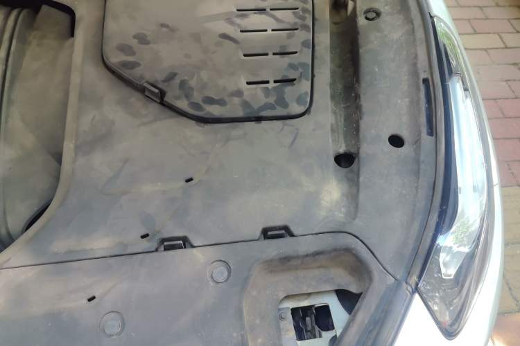 Used Lynk & Co 02 2018 1.5T DCT Two-Wheel Drive Pro Version China V Emission Standard Engine Bay Left
