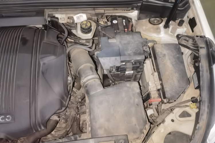 Used Lynk & Co 02 2018 1.5T DCT Two-Wheel Drive Pro Version China V Emission Standard Engine Bay Left
