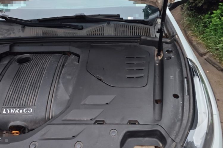 Used Lynk & Co 02 2018 1.5T DCT Two-Wheel Drive Sporty Version China V Standard Engine Bay Left