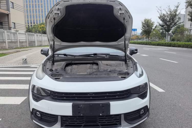 Used Lynk & Co 02 2018 1.5T DCT Two-Wheel Drive Pro Version China V Emission Standard Engine Bay