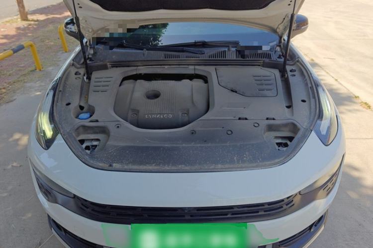 Used Lynk & Co 02 2018 2.0T Automatic Two-Wheel Drive Pro Edition China VI Standard Engine Bay