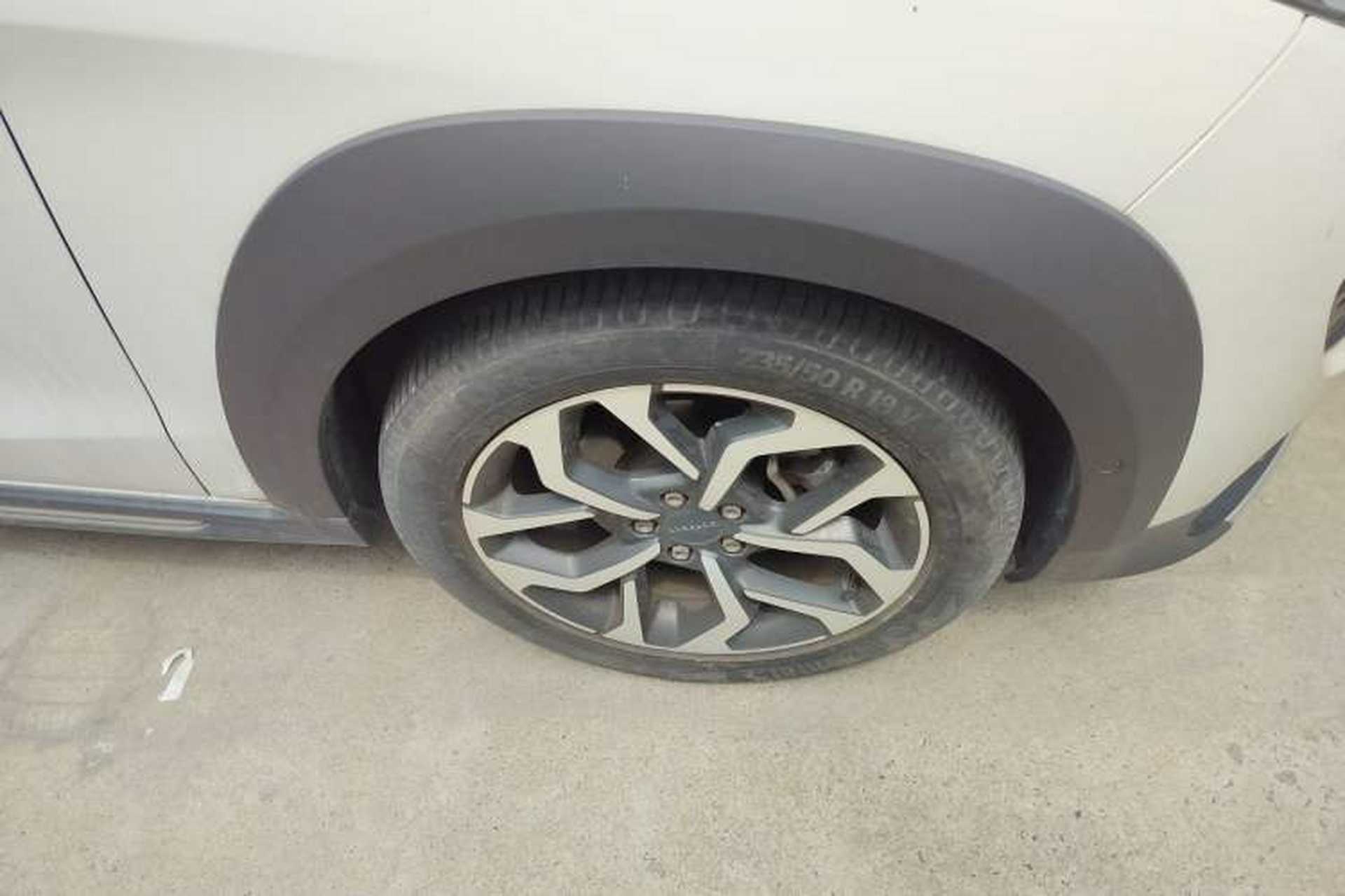 Used Lynk & Co 02 2018 1.5T DCT Two-Wheel Drive Pro Version China V Emission Standard Exterior 1
