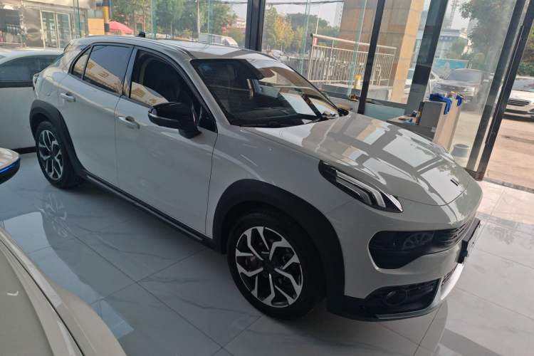 Used Lynk & Co 02 2018 1.5T DCT Two-Wheel Drive Pro Version China V Emission Standard Front Right 45 Deg