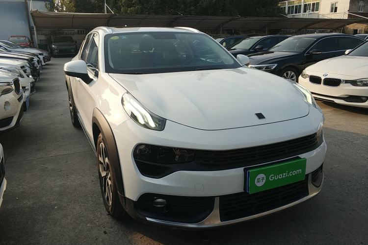 Used Lynk & Co 02 2018 1.5T DCT Two-Wheel Drive Sporty Version China V Standard Front Right 45 Deg