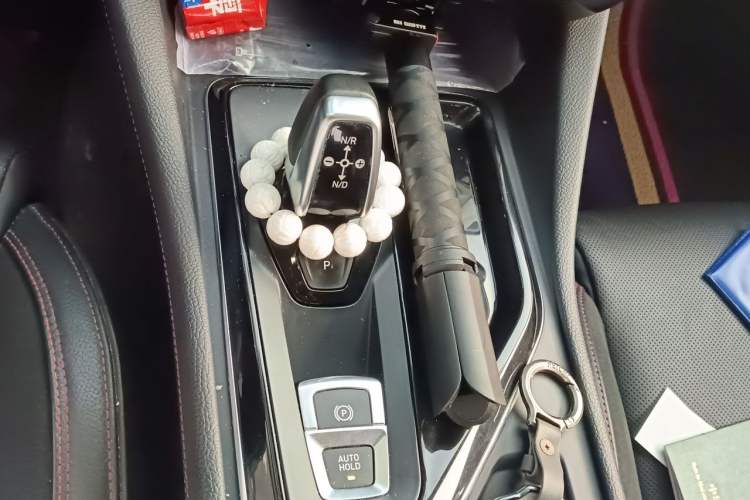 Used Lynk & Co 02 2018 1.5T DCT Two-Wheel Drive Pro Version China V Emission Standard Gear Lever