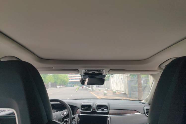 Used Lynk & Co 02 2018 1.5T DCT Two-Wheel Drive Pro Version China V Emission Standard Headliner