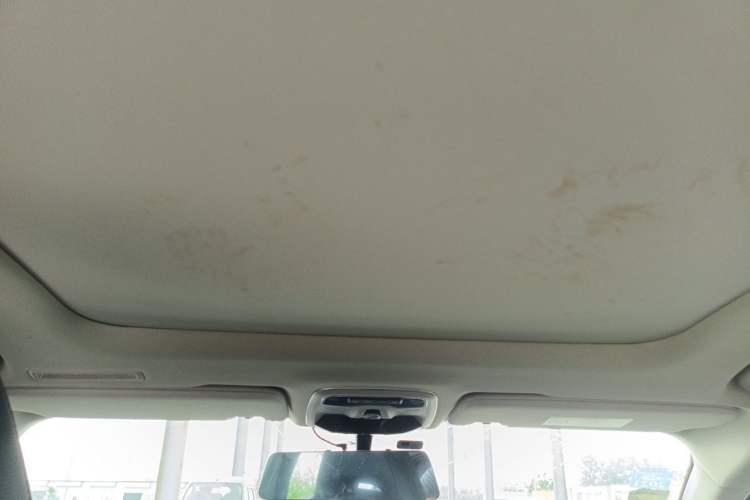 Used Lynk & Co 02 2018 1.5T DCT Two-Wheel Drive Sporty Version China V Standard Headliner