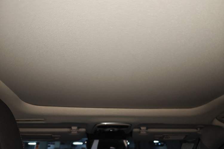 Used Lynk & Co 02 2018 1.5T DCT Two-Wheel Drive Pro Version China V Emission Standard Headliner