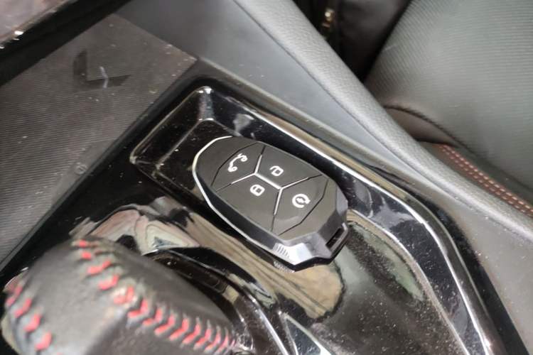 Used Lynk & Co 02 2018 1.5T DCT Two-Wheel Drive Pro Version China V Emission Standard Interior 1