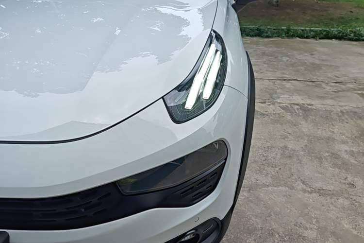Used Lynk & Co 02 2018 1.5T DCT Two-Wheel Drive Pro Version China V Emission Standard Left Front Headlight