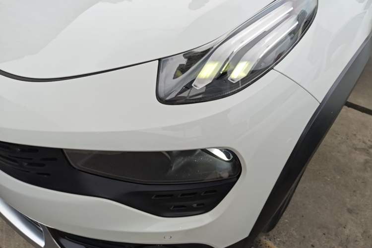 Used Lynk & Co 02 2018 1.5T DCT Two-Wheel Drive Pro Version China V Emission Standard Left Front Headlight