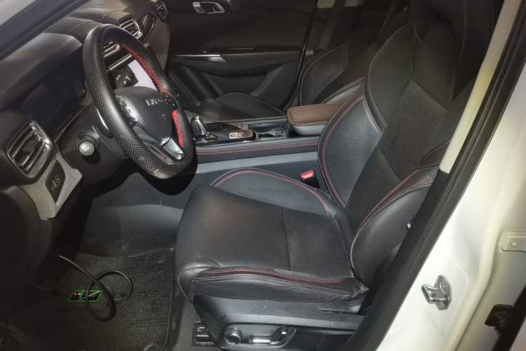 Used Lynk & Co 02 2018 1.5T DCT Two-Wheel Drive Pro Version China V Emission Standard Left Front Seat