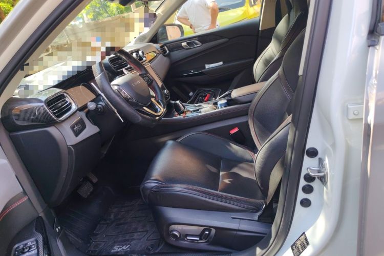 Used Lynk & Co 02 2018 1.5T DCT Two-Wheel Drive Pro Version China V Emission Standard Left Front Seat